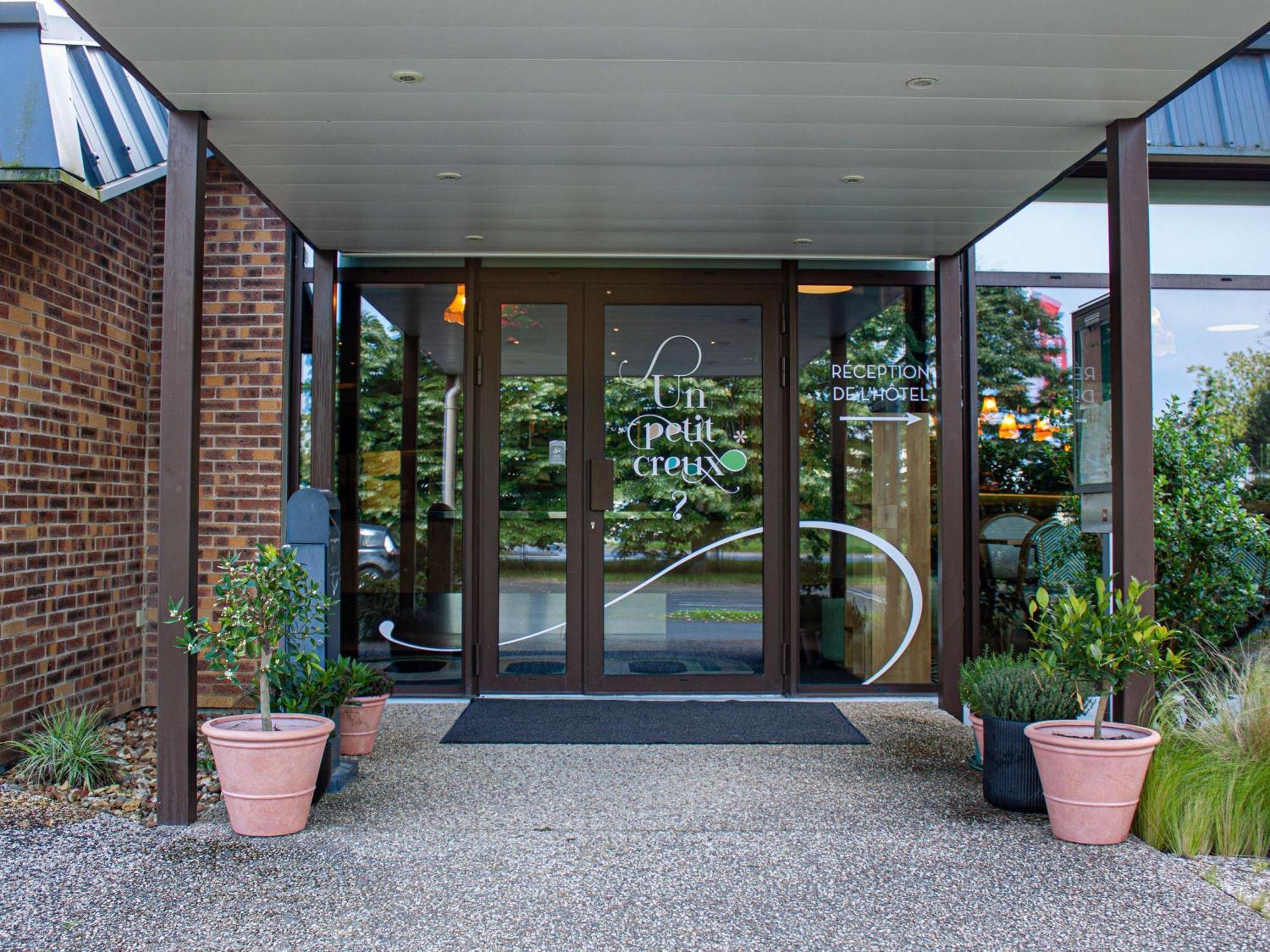 Ibis Amboise Hotel Exterior foto